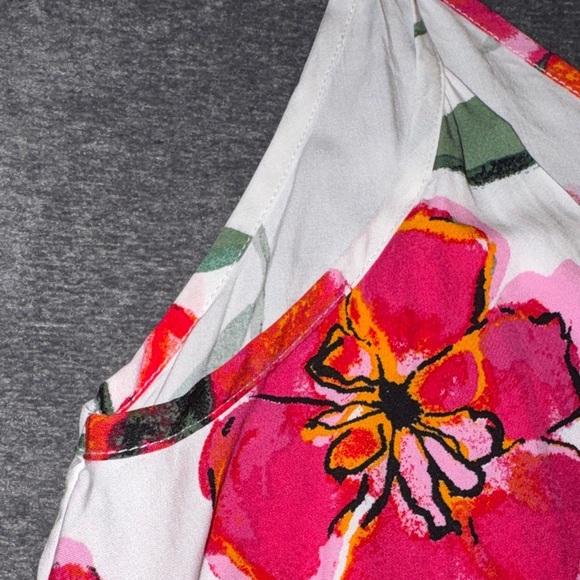 Vine & Love- Women’s Pink and Orange Floral Tank Top Size Small - Picture 5 of 13